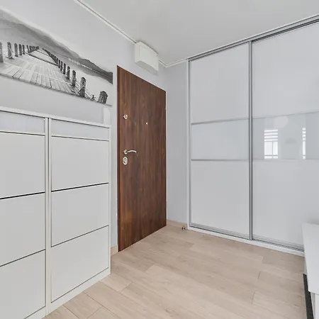 Lejlighed Spacious & Elegant Family With Parking Space & Ac In By Renters Wrocław